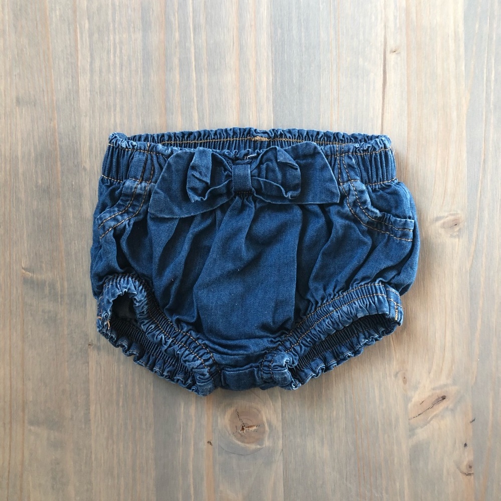 Newborn baby shorts.